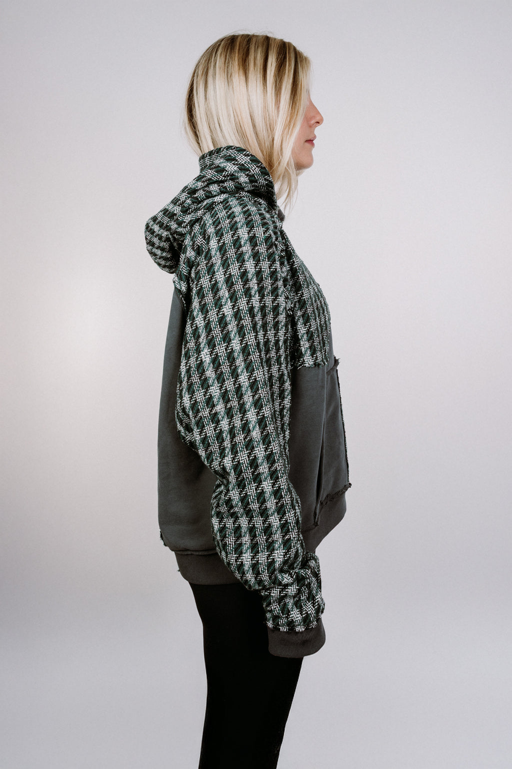 GREEN EARTHLIGHT HOODIE