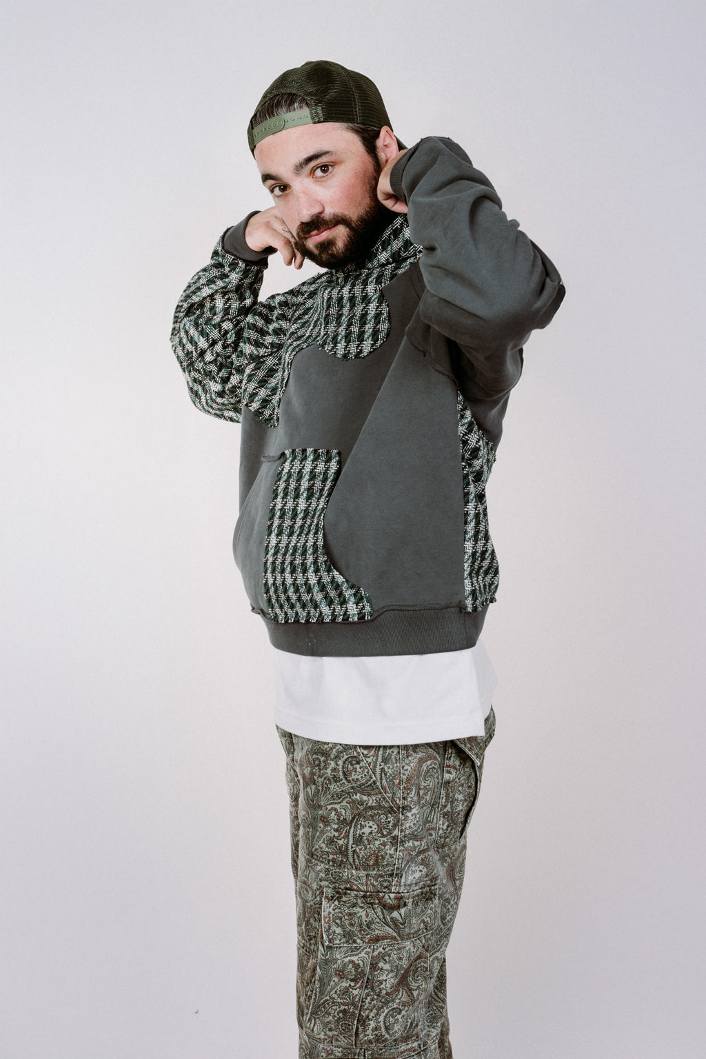 GREEN EARTHLIGHT HOODIE