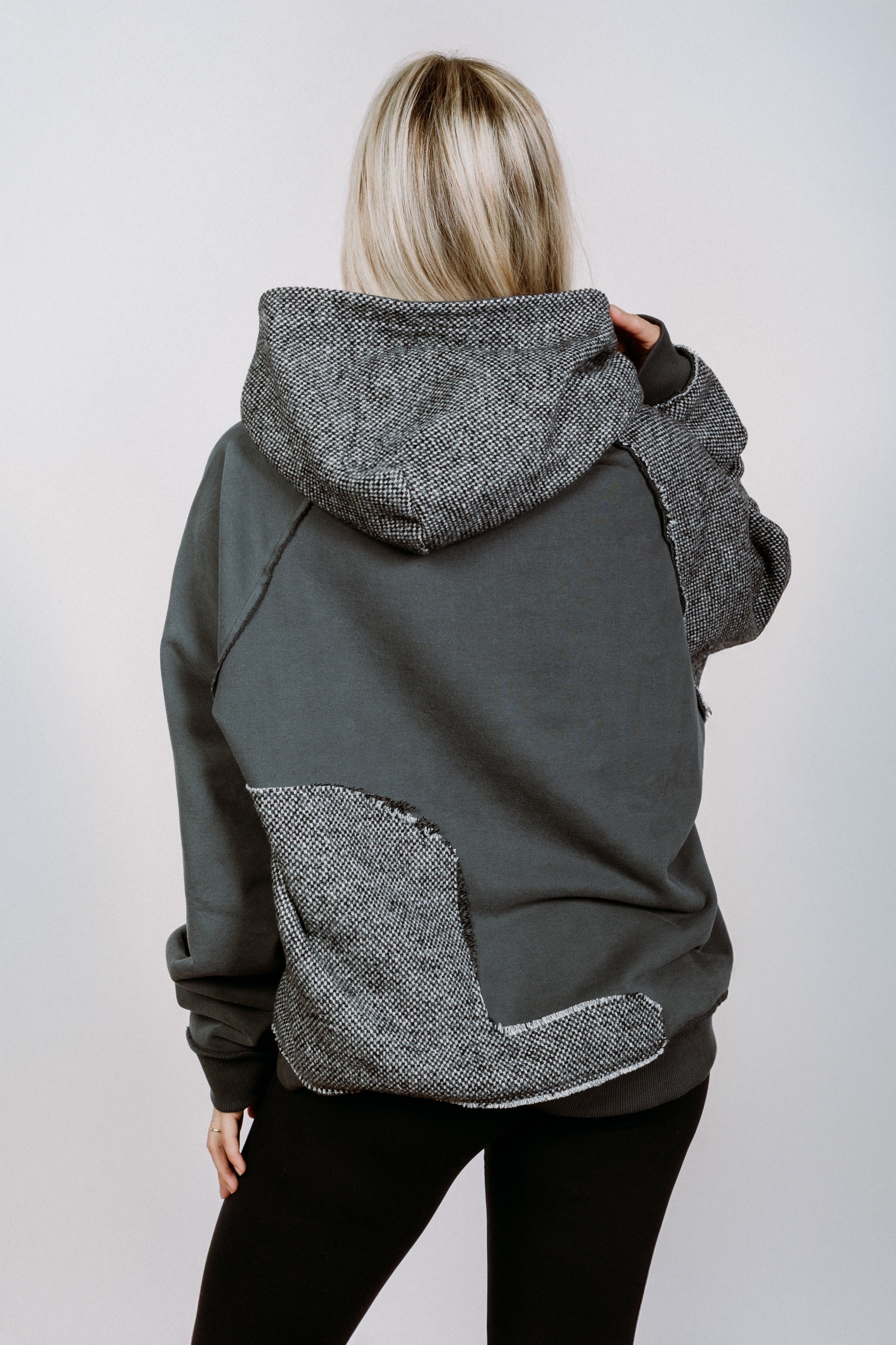 TOKYO NIGHTCODE HOODIE
