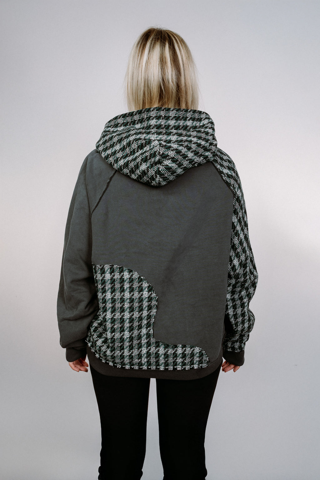 GREEN EARTHLIGHT HOODIE